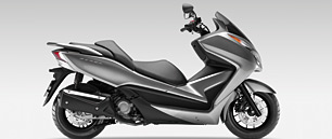 mc_nss300forza_001_2013_styling_hts